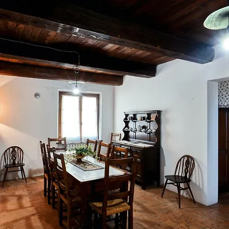 Casale Rosso Nyaraló